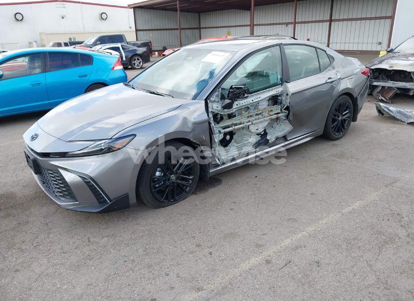 Photo 2 of 2025 Toyota Camry SE (VIN 4T1DAACK6SU580590)