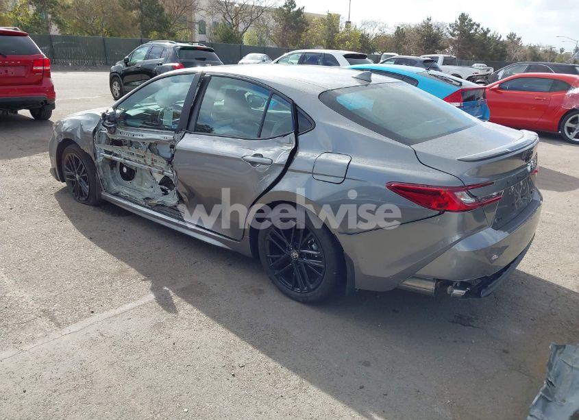 Photo 3 of 2025 Toyota Camry SE (VIN 4T1DAACK6SU580590)