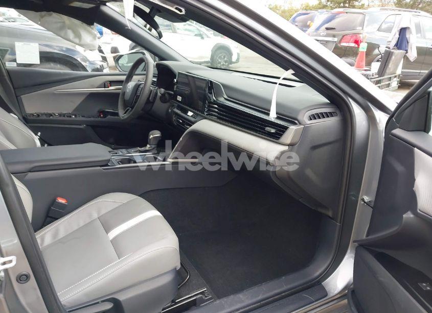 Photo 5 of 2025 Toyota Camry SE (VIN 4T1DAACK6SU580590)