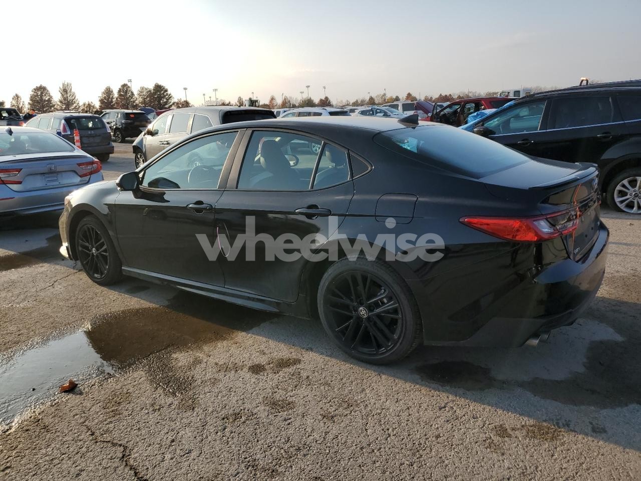 Photo 2 of 2025 TOYOTA CAMRY XSE (VIN 4T1DAACK6SU599320)