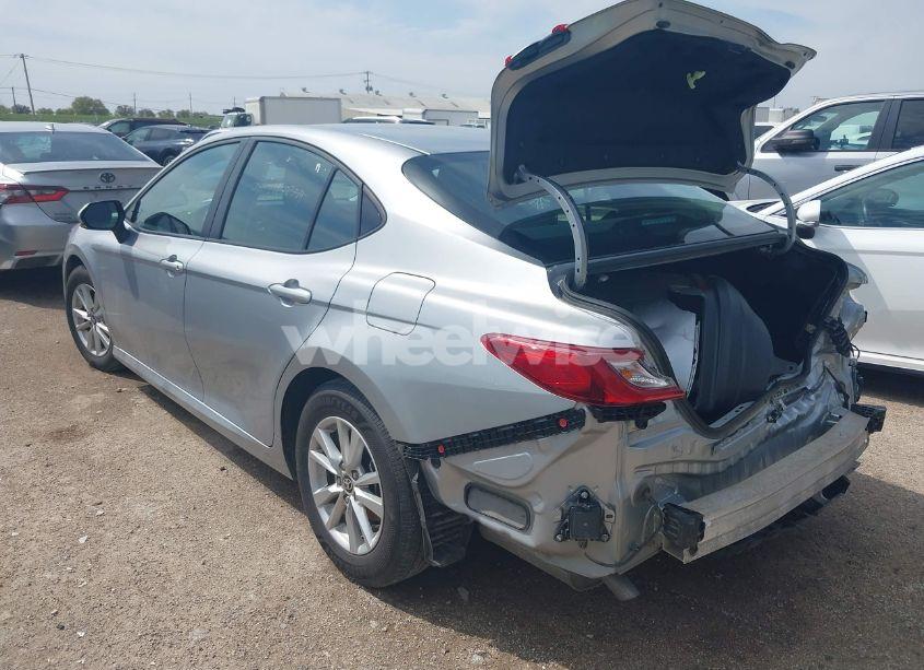 Photo 3 of 2025 Toyota Camry LE (VIN 4T1DAACK7SU001722)