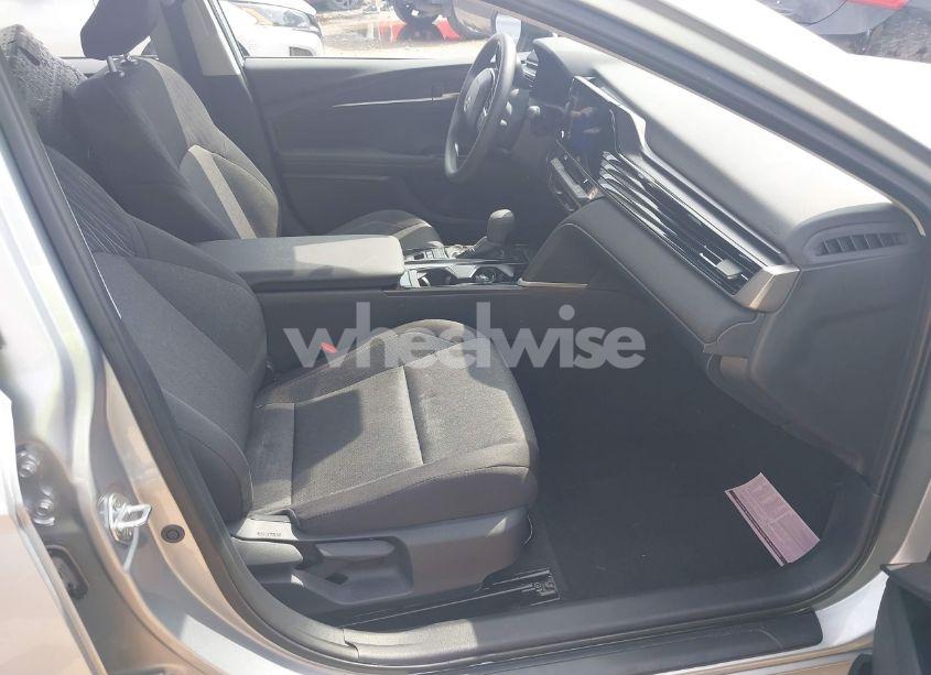 Photo 5 of 2025 Toyota Camry LE (VIN 4T1DAACK7SU001722)