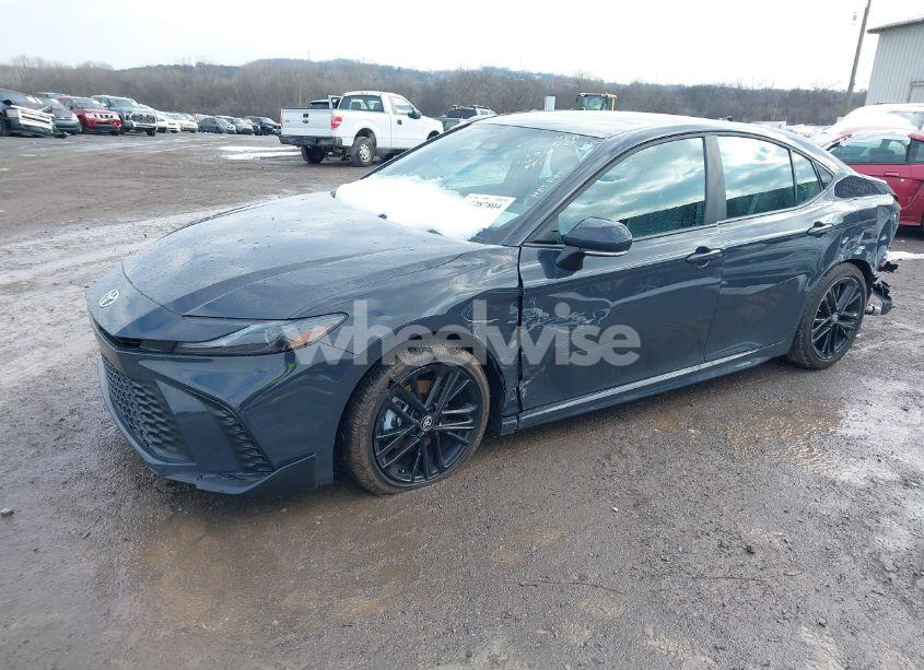 Photo 2 of 2025 Toyota Camry SE (VIN 4T1DAACK7SU026958)