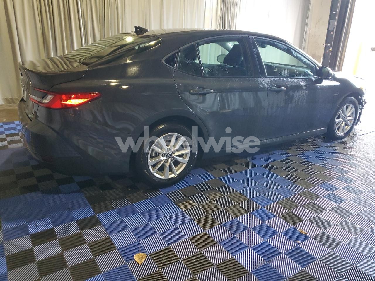 Photo 3 of 2025 TOYOTA CAMRY XSE (VIN 4T1DAACK7SU028077)