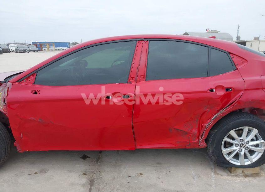 Photo 15 of 2025 Toyota Camry LE (VIN 4T1DAACK7SU065128)