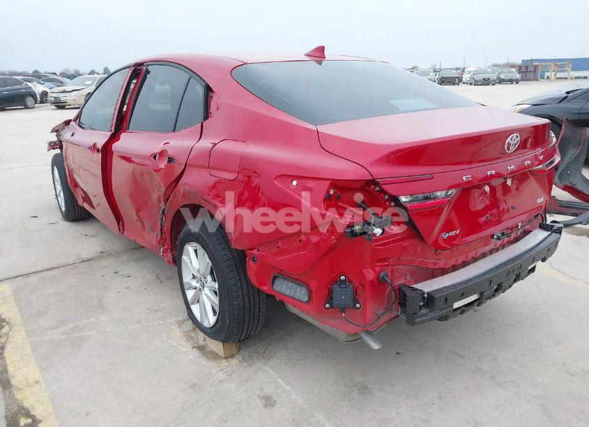 Photo 3 of 2025 Toyota Camry LE (VIN 4T1DAACK7SU065128)