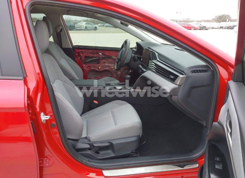 Photo 5 of 2025 Toyota Camry LE (VIN 4T1DAACK7SU065128)
