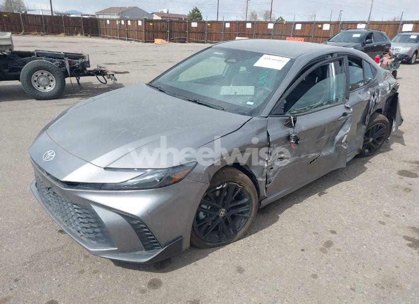 Photo 2 of 2025 Toyota Camry SE (VIN 4T1DAACK7SU501086)