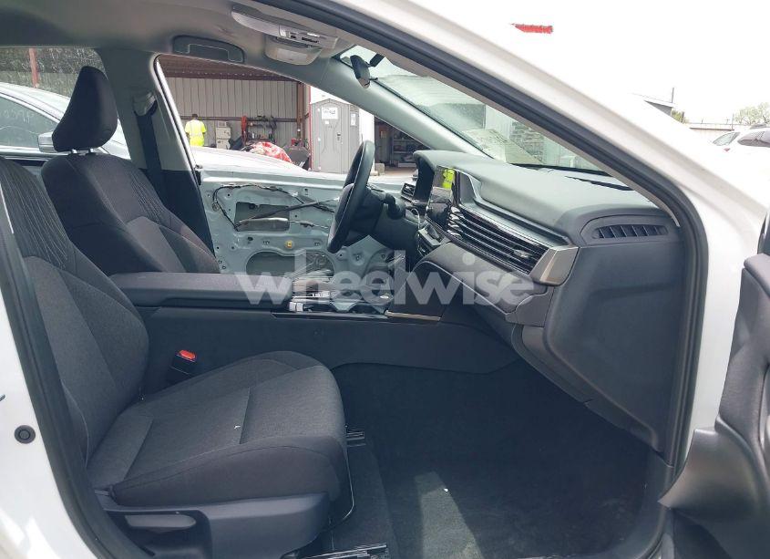 Photo 5 of 2025 Toyota Camry LE (VIN 4T1DAACK7SU507969)