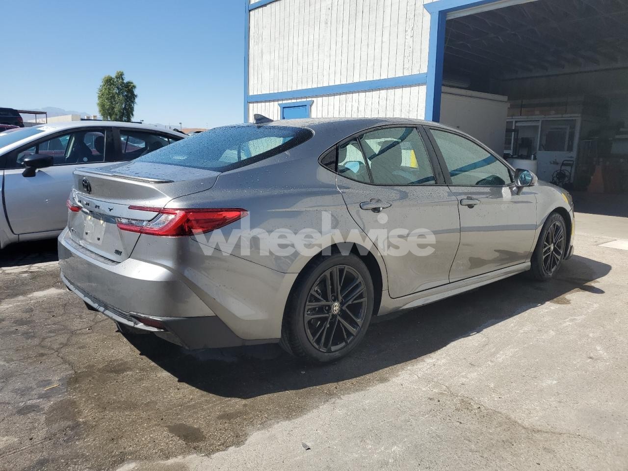 Photo 3 of 2025 TOYOTA CAMRY XSE (VIN 4T1DAACK7SU534301)