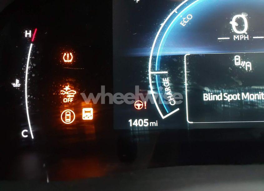 Photo 15 of 2025 Toyota Camry SE (VIN 4T1DAACK7SU542365)