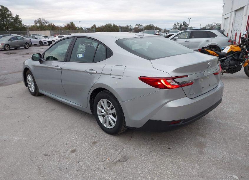 Photo 3 of 2025 Toyota Camry LE (VIN 4T1DAACK8SU006704)