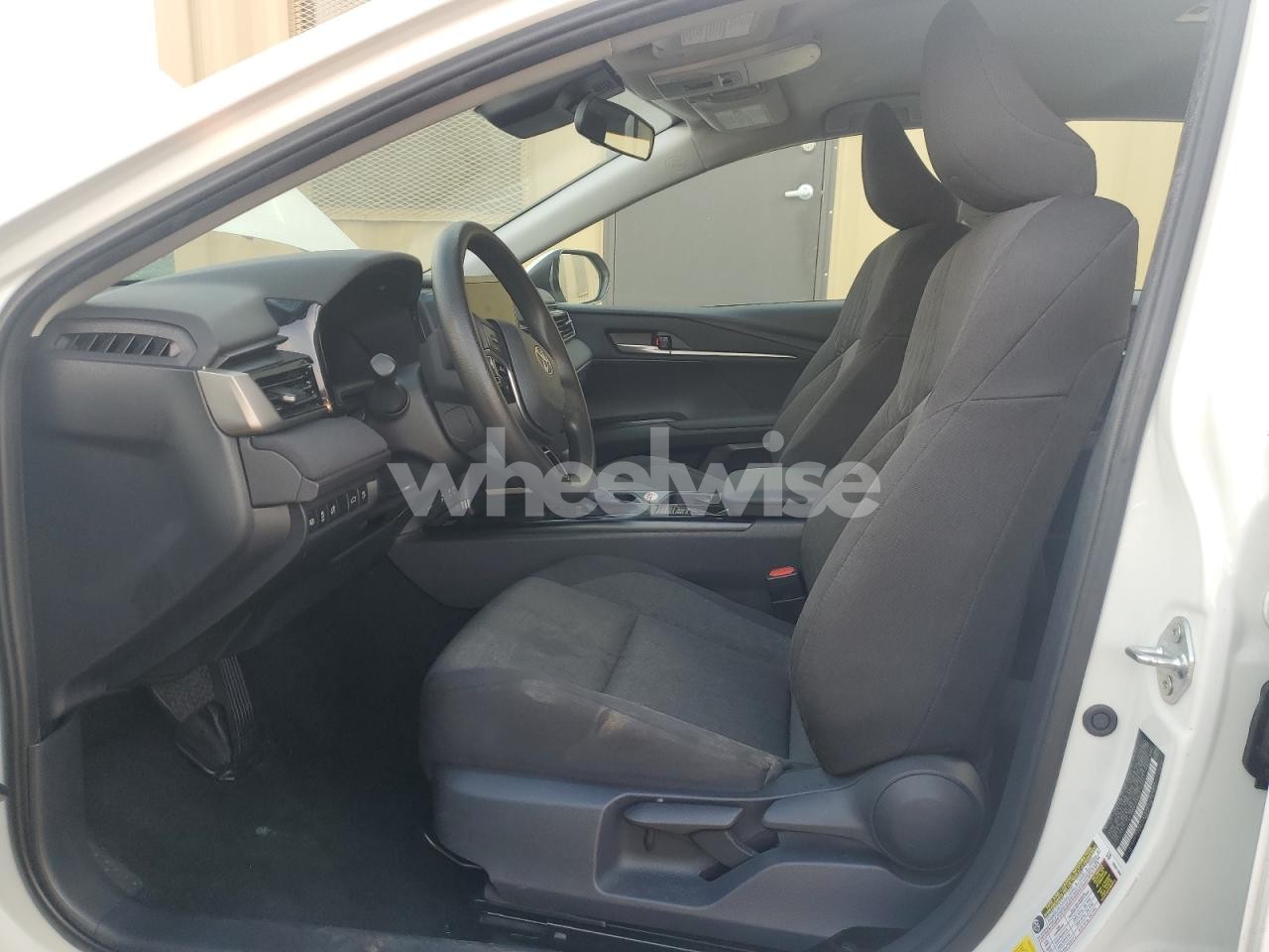 Photo 7 of 2025 TOYOTA CAMRY XSE (VIN 4T1DAACK8SU010901)