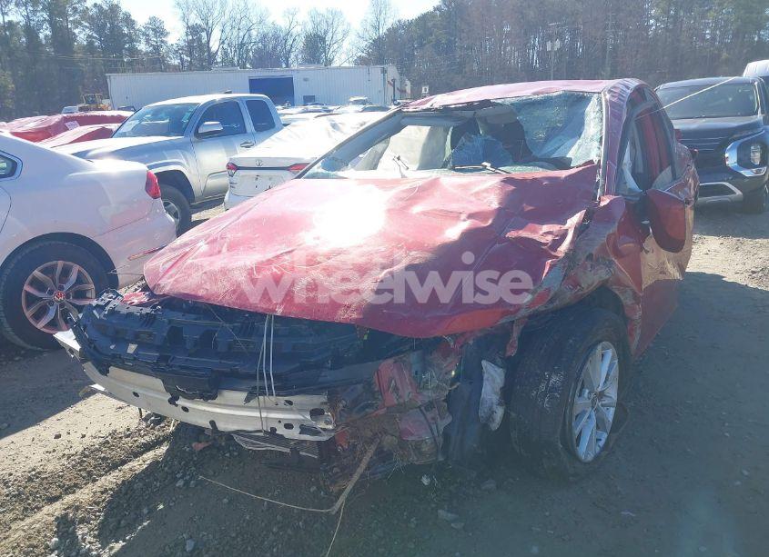 Photo 2 of 2025 Toyota Camry LE (VIN 4T1DAACK8SU017458)