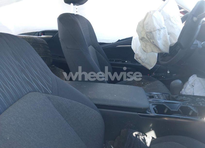 Photo 5 of 2025 Toyota Camry LE (VIN 4T1DAACK8SU017458)