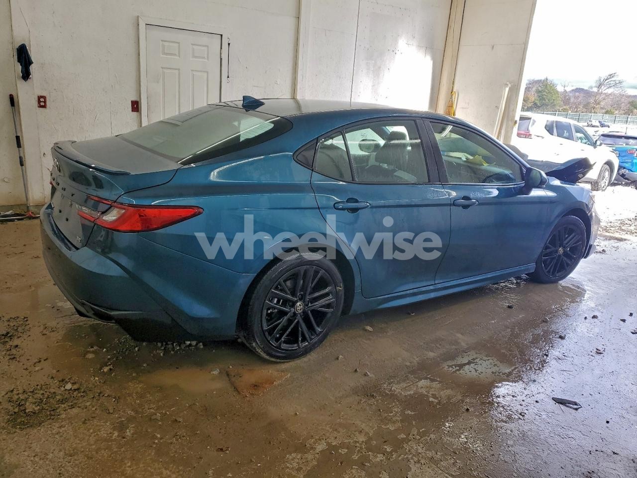 Photo 3 of 2025 TOYOTA CAMRY XSE (VIN 4T1DAACK8SU019467)