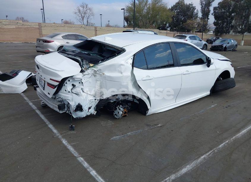 Photo 4 of 2025 Toyota Camry SE (VIN 4T1DAACK8SU042036)