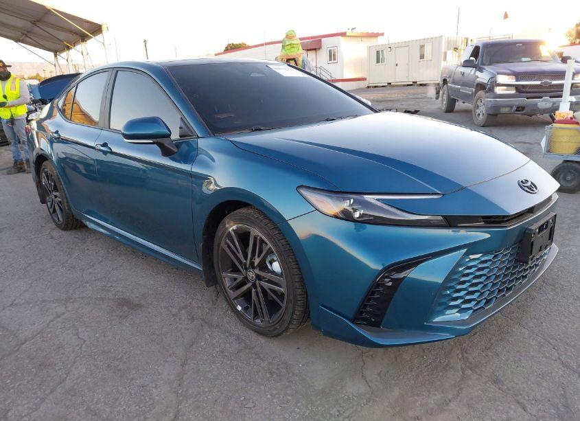 2025 Toyota Camry XSE (VIN 4T1DAACK8SU058737) main photo