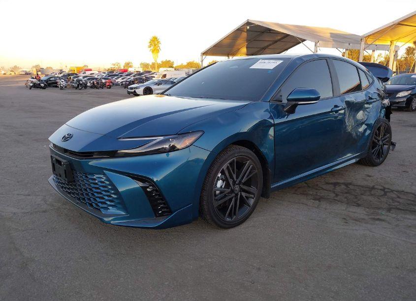 Photo 2 of 2025 Toyota Camry XSE (VIN 4T1DAACK8SU058737)