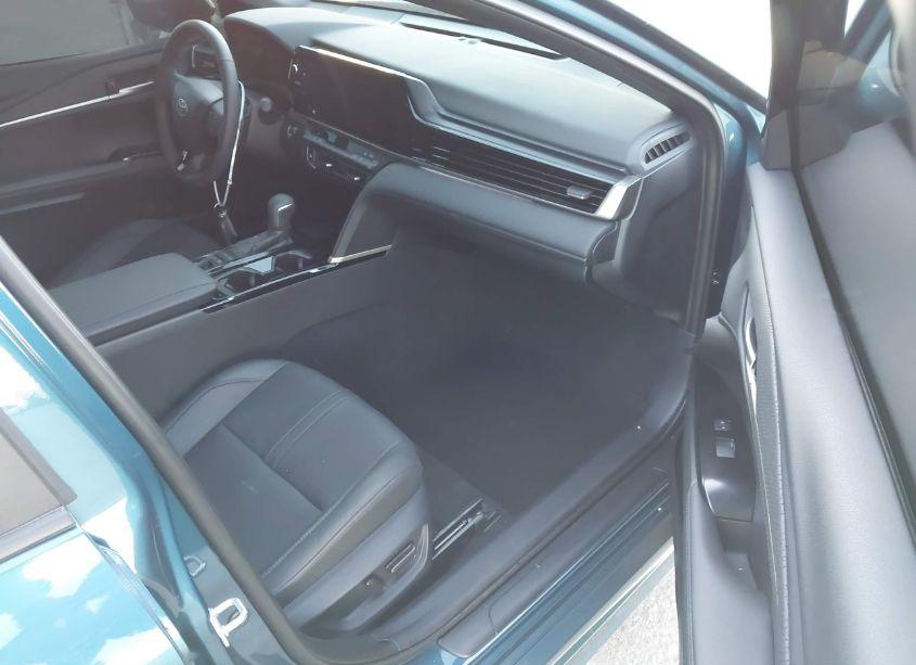 Photo 5 of 2025 Toyota Camry XSE (VIN 4T1DAACK8SU058737)