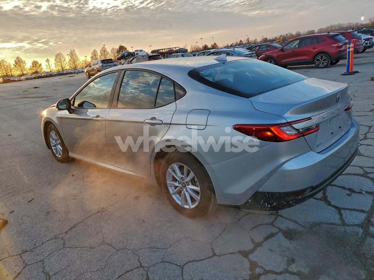 Photo 2 of 2025 TOYOTA CAMRY XSE (VIN 4T1DAACK8SU061637)