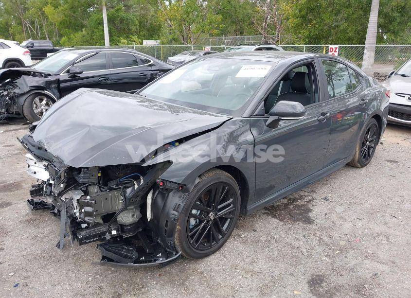 Photo 2 of 2025 Toyota Camry SE (VIN 4T1DAACK8SU073819)