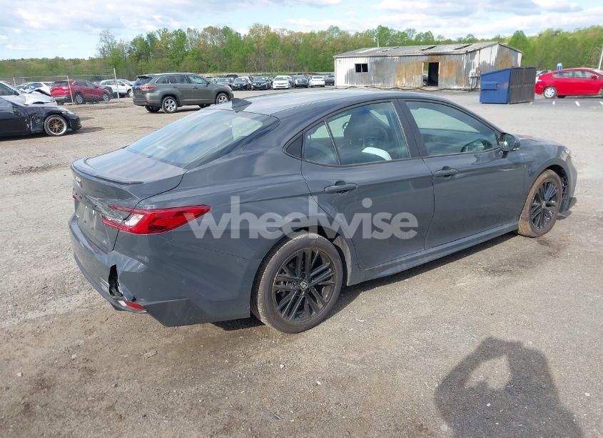 Photo 4 of 2025 Toyota Camry SE (VIN 4T1DAACK8SU111520)