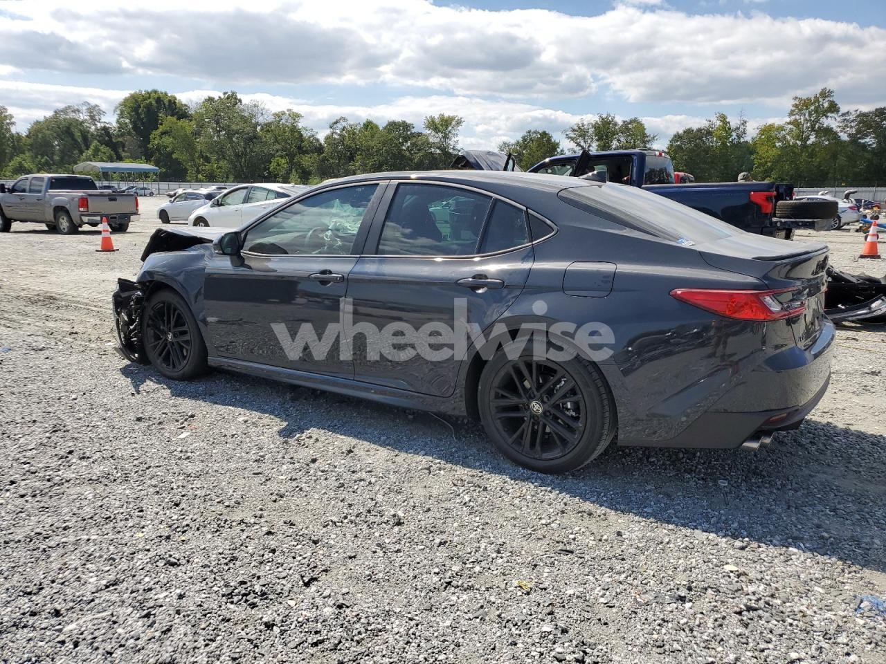 Photo 2 of 2025 TOYOTA CAMRY XSE (VIN 4T1DAACK8SU176044)