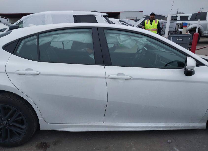 Photo 14 of 2025 Toyota Camry SE (VIN 4T1DAACK8SU505261)