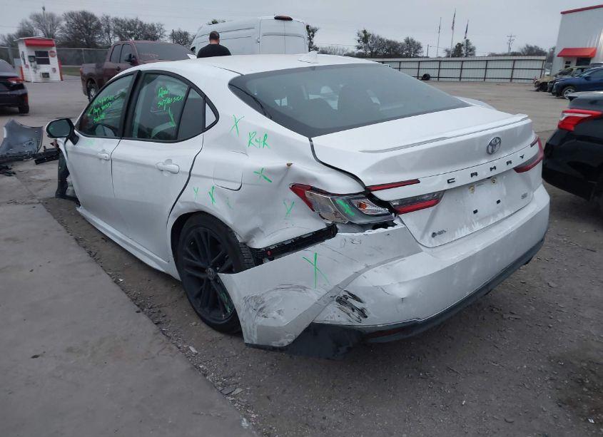 Photo 3 of 2025 Toyota Camry SE (VIN 4T1DAACK8SU505261)