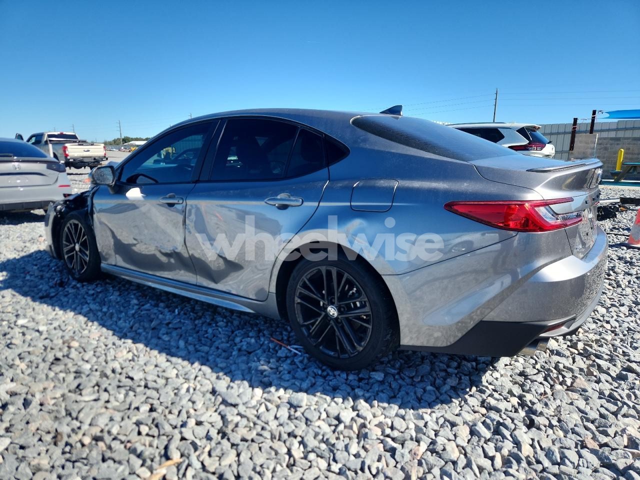 Photo 2 of 2025 TOYOTA CAMRY XSE (VIN 4T1DAACK8SU530452)