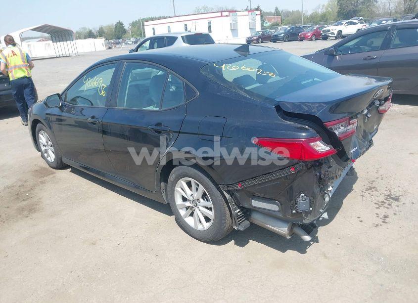 Photo 3 of 2025 Toyota Camry LE (VIN 4T1DAACK8SU533173)