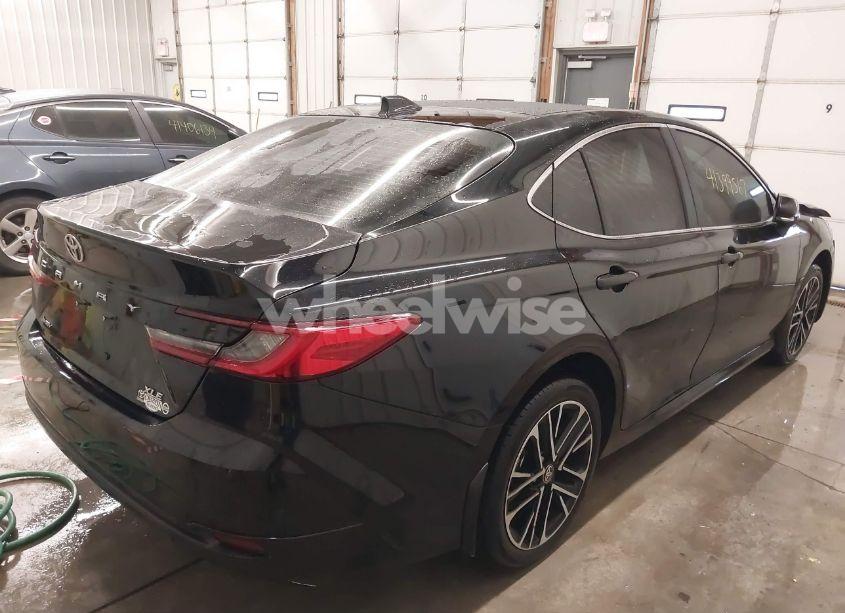 Photo 4 of 2025 Toyota Camry XLE (VIN 4T1DAACK8SU534551)