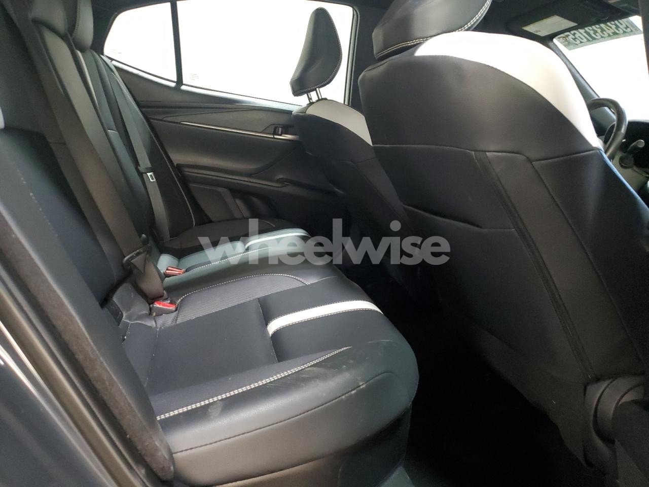 Photo 10 of 2025 TOYOTA CAMRY XSE (VIN 4T1DAACK9SU014049)