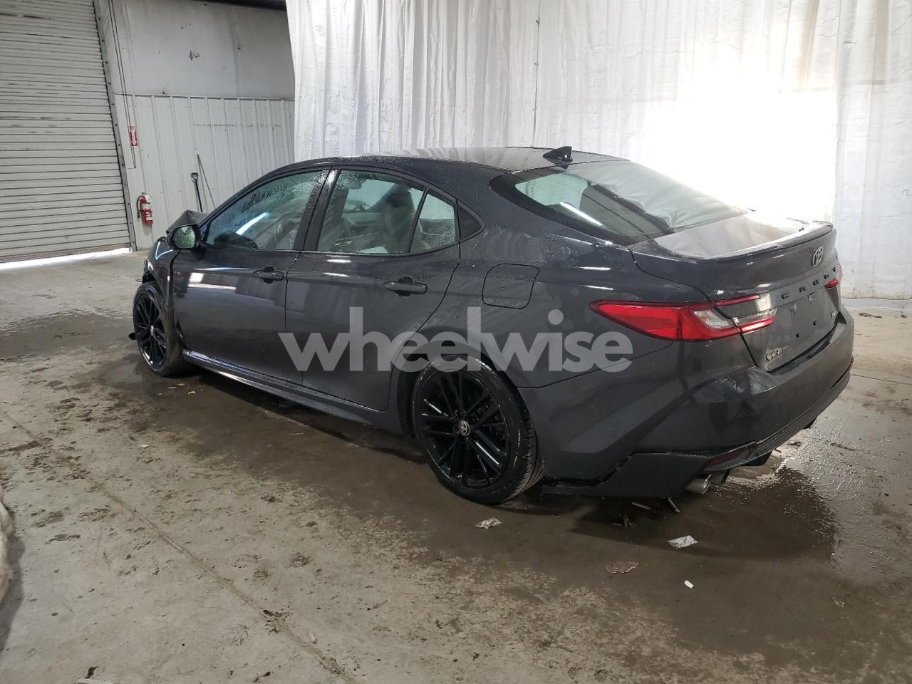 Photo 2 of 2025 TOYOTA CAMRY XSE (VIN 4T1DAACK9SU014049)