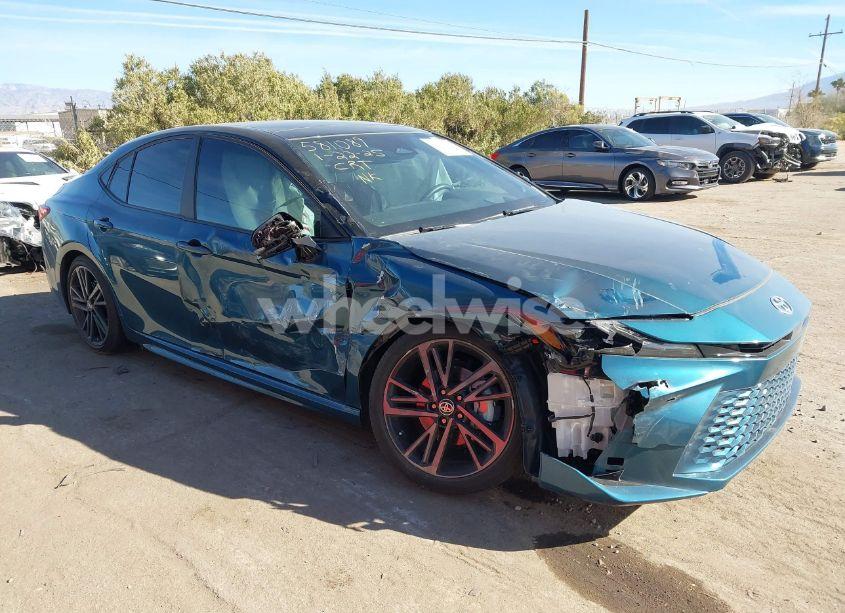 2025 Toyota Camry XSE (VIN 4T1DAACK9SU027674) main photo