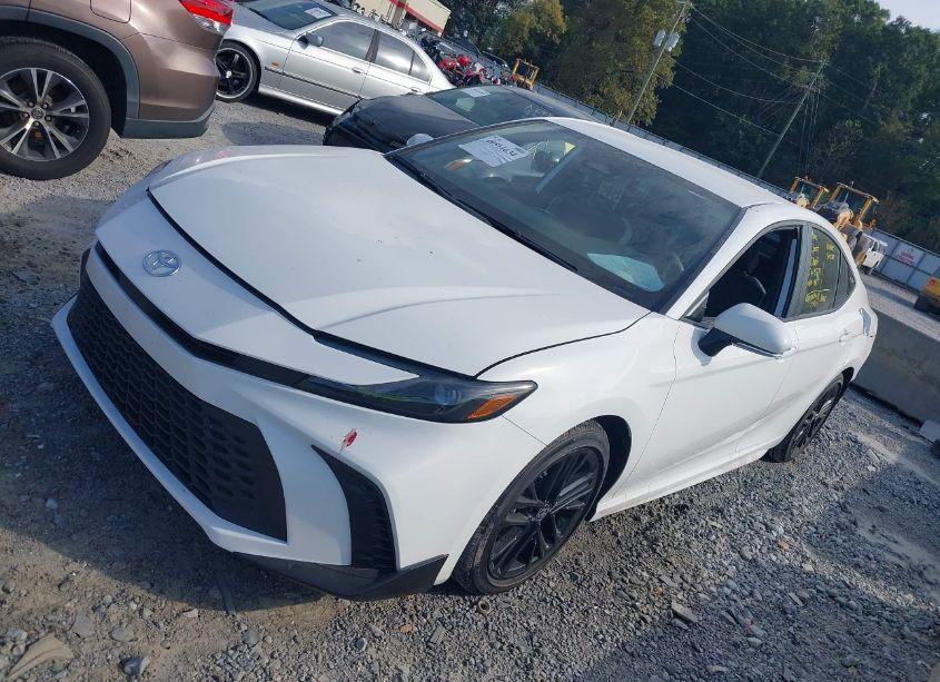 Photo 2 of 2025 Toyota Camry SE (VIN 4T1DAACK9SU027710)