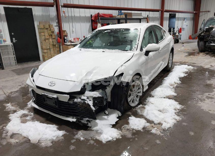 Photo 2 of 2025 Toyota Camry LE (VIN 4T1DAACK9SU058956)