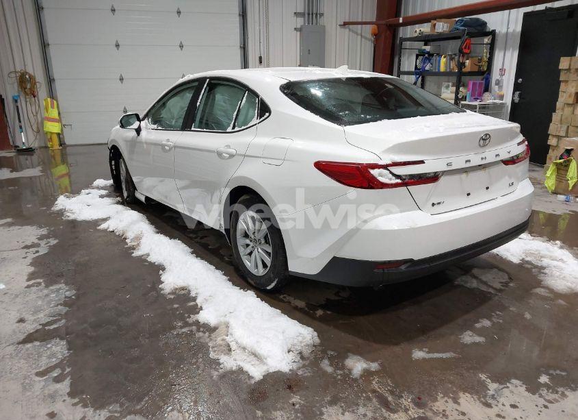 Photo 3 of 2025 Toyota Camry LE (VIN 4T1DAACK9SU058956)