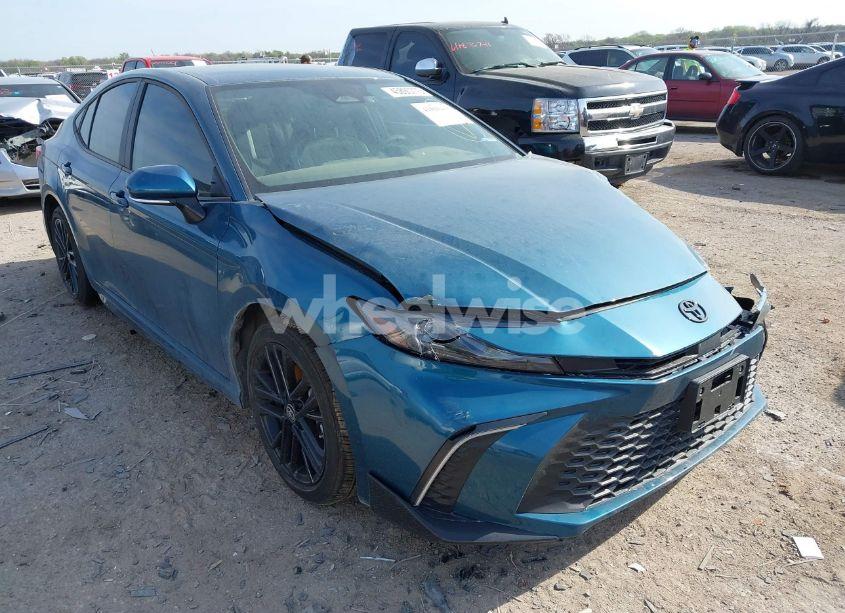 2025 Toyota Camry SE (VIN 4T1DAACK9SU088779) main photo
