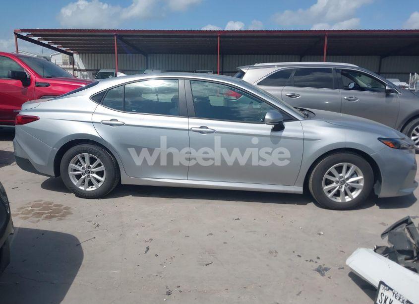 Photo 13 of 2025 Toyota Camry LE (VIN 4T1DAACK9SU089513)