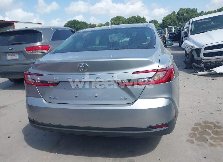 Photo 16 of 2025 Toyota Camry LE (VIN 4T1DAACK9SU089513)