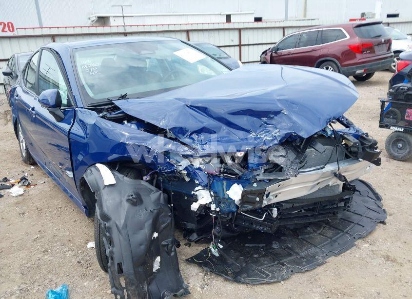 Photo 6 of 2025 Toyota Camry XSE/XLE/LE/SE (VIN 4T1DAACK9SU150858)