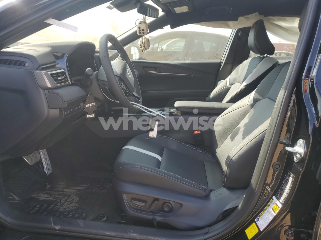 Photo 7 of 2025 TOYOTA CAMRY XSE (VIN 4T1DAACK9SU196531)