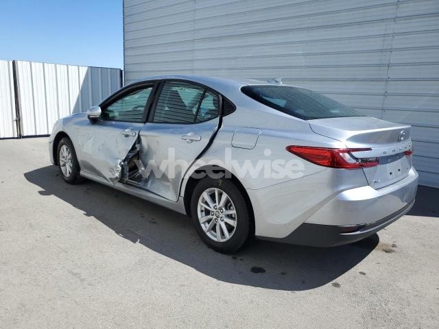 Photo 2 of 2025 TOYOTA CAMRY XSE (VIN 4T1DAACK9SU500134)
