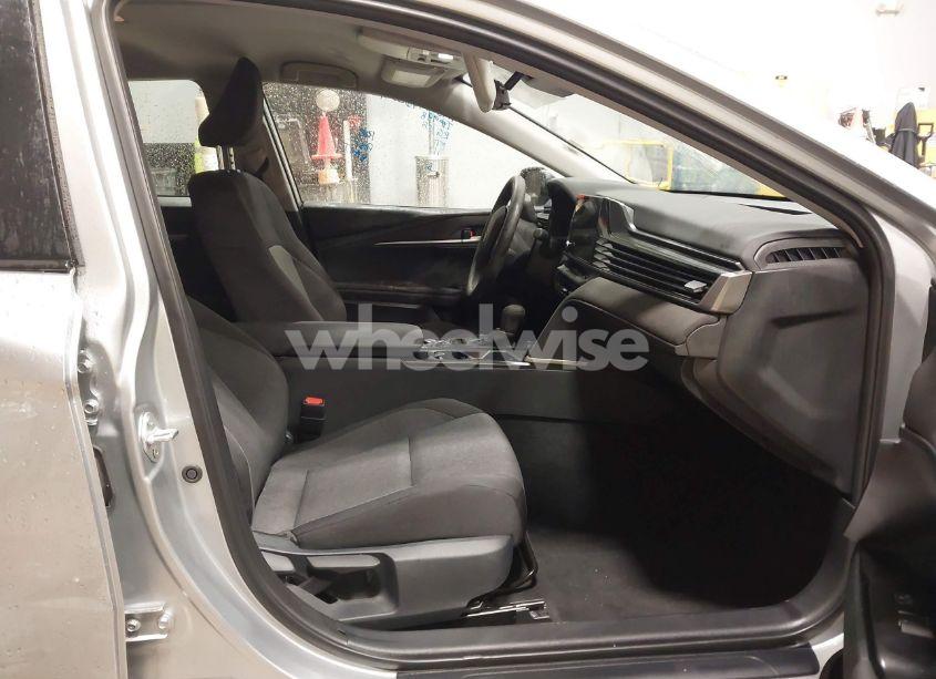 Photo 5 of 2025 Toyota Camry LE (VIN 4T1DAACK9SU506600)