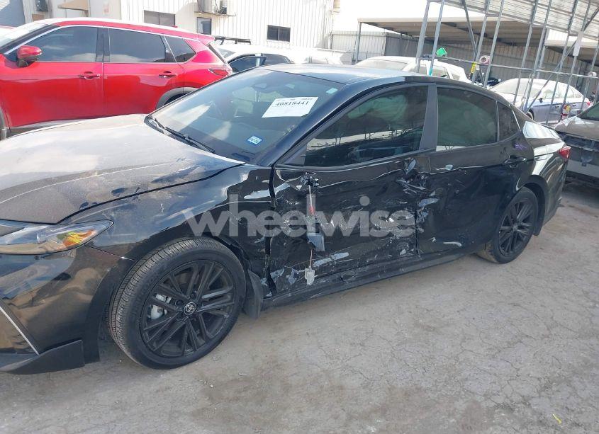 Photo 6 of 2025 Toyota Camry SE (VIN 4T1DAACK9SU513756)