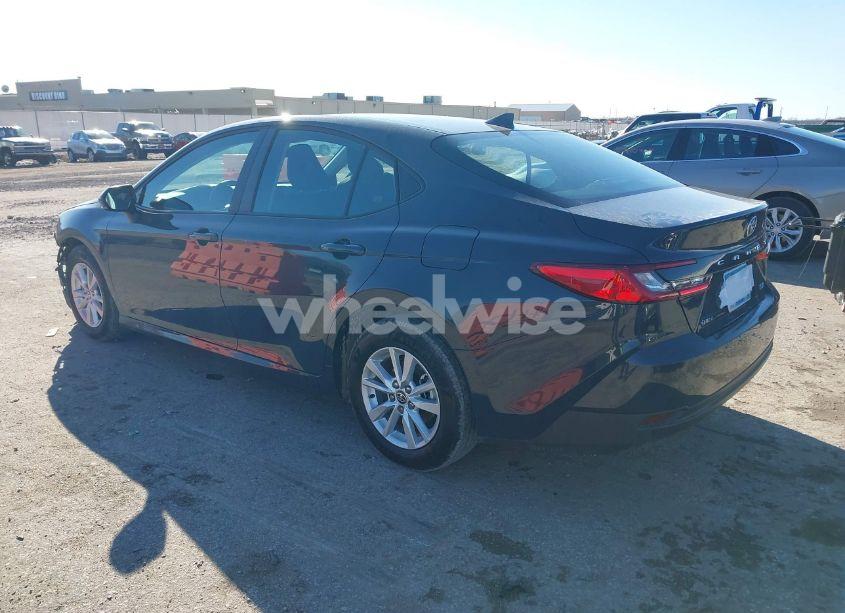 Photo 3 of 2025 Toyota Camry LE (VIN 4T1DAACK9SU519475)