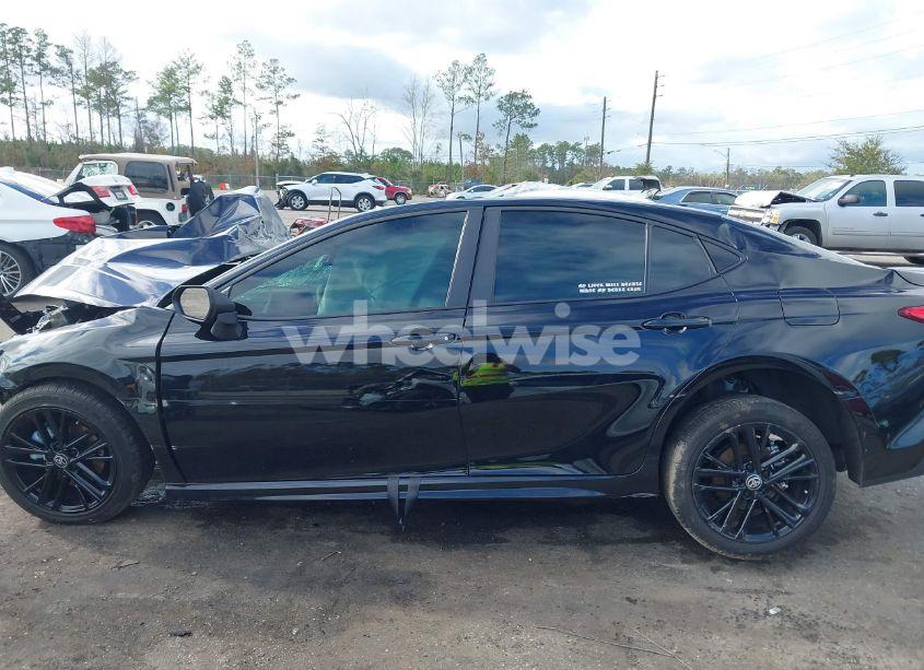 Photo 13 of 2025 Toyota Camry SE (VIN 4T1DAACK9SU526443)