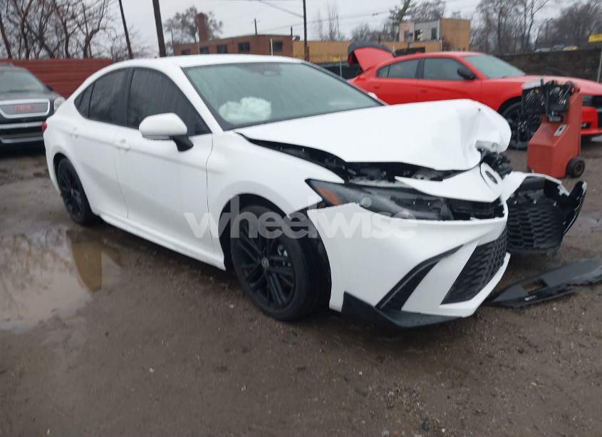 2025 Toyota Camry SE (VIN 4T1DAACK9SU543078) main photo